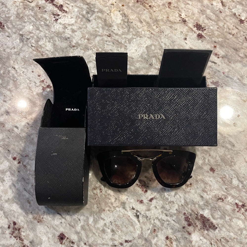 Prada Black and Brown Havana Sunglasses - Picture 6 of 10